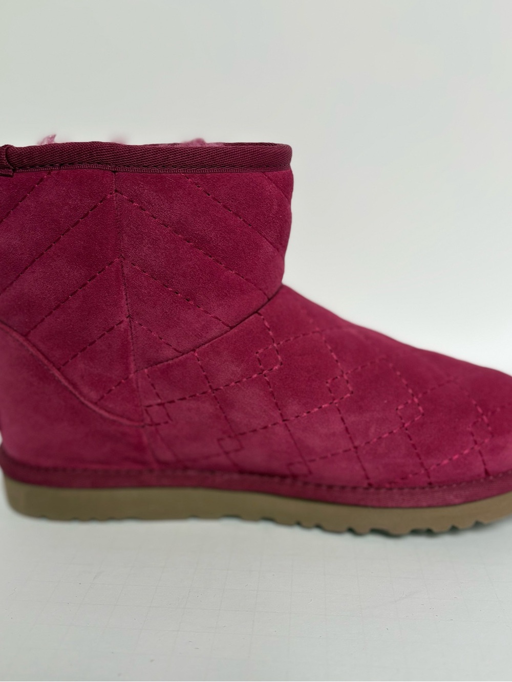 UGG Women's Quilted Raspberry Suede Mini Boot - Size 6 - Picture 11 of 13